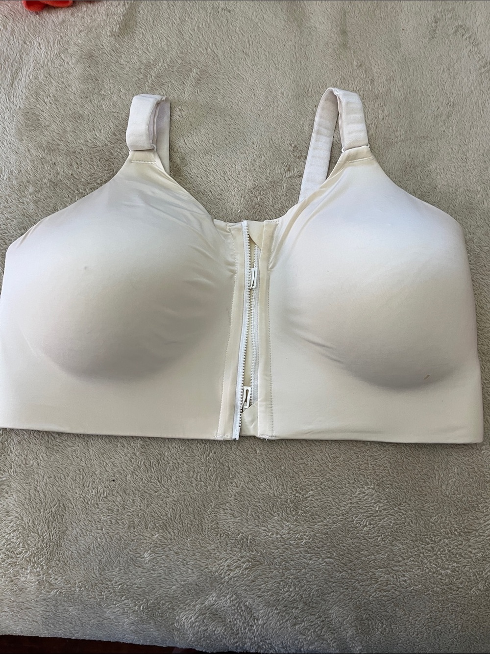 torrid Front-Zip Wireless Bra in Cream